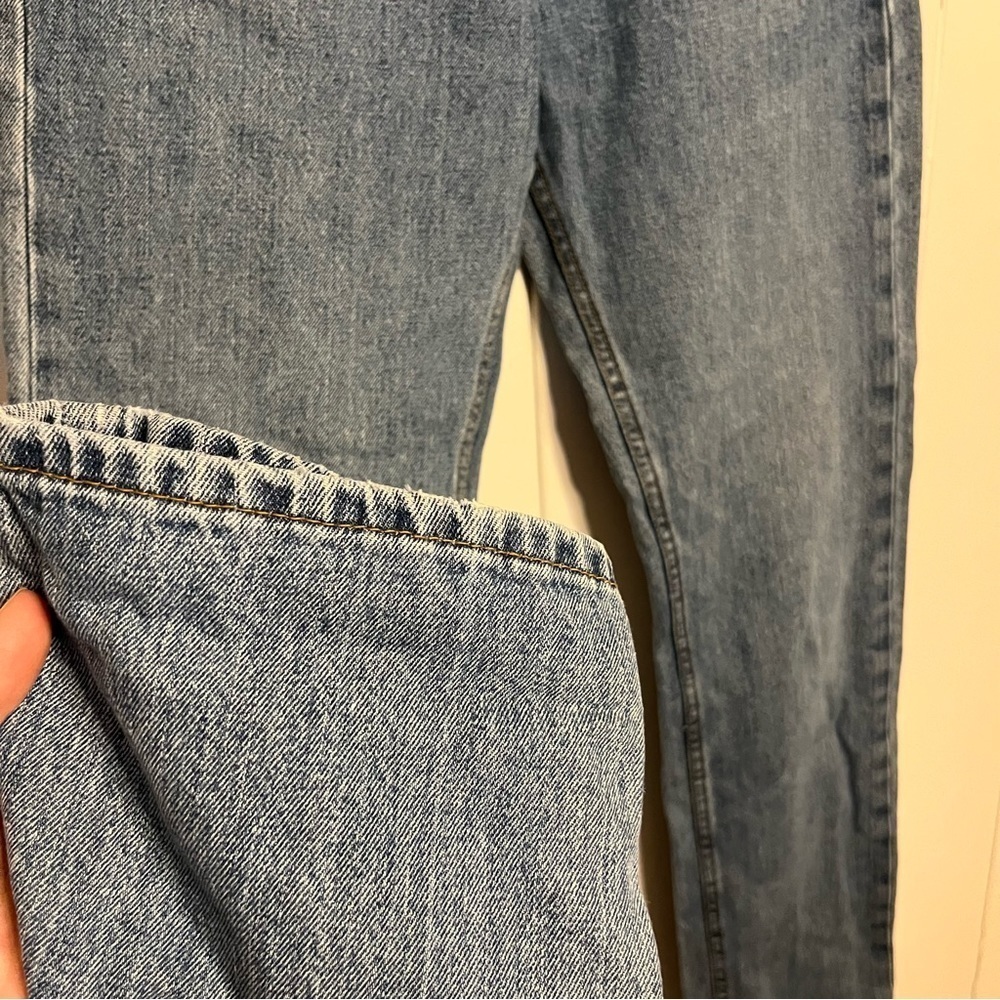 Levi's Jeans. Men’s Size 31. Blue 505 Regular Fit. - Picture 7 of 8